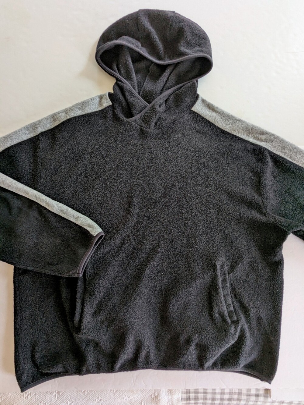 Benetton Fleece Hoodie Size Large - Picture 3 of 10